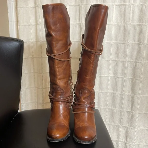 EUC OG Freebird Coal in Cognac, size 9 - Picture 8 of 12